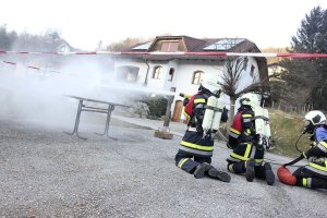 Ausbildungsprüfung Löscheinsatz 2016
