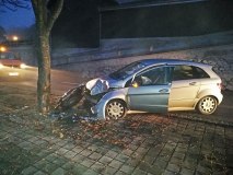 verkehrsunfall_karnerwirt_2020-12-14_01