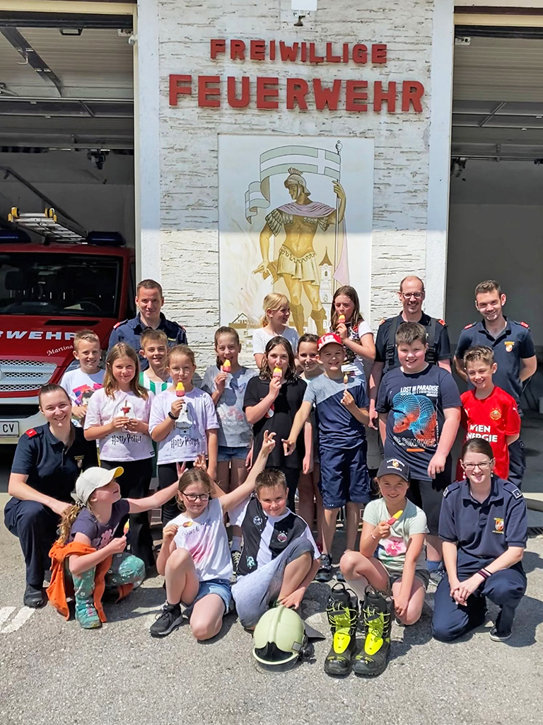 Gemeinsam.Sicher.Feuerwehr Gruppenfoto