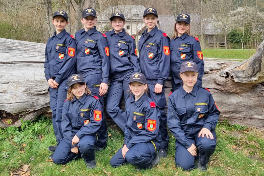 Die Gruppe beim Wissenstest